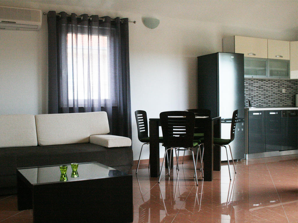 Apartments Kristina Милна Номер фото